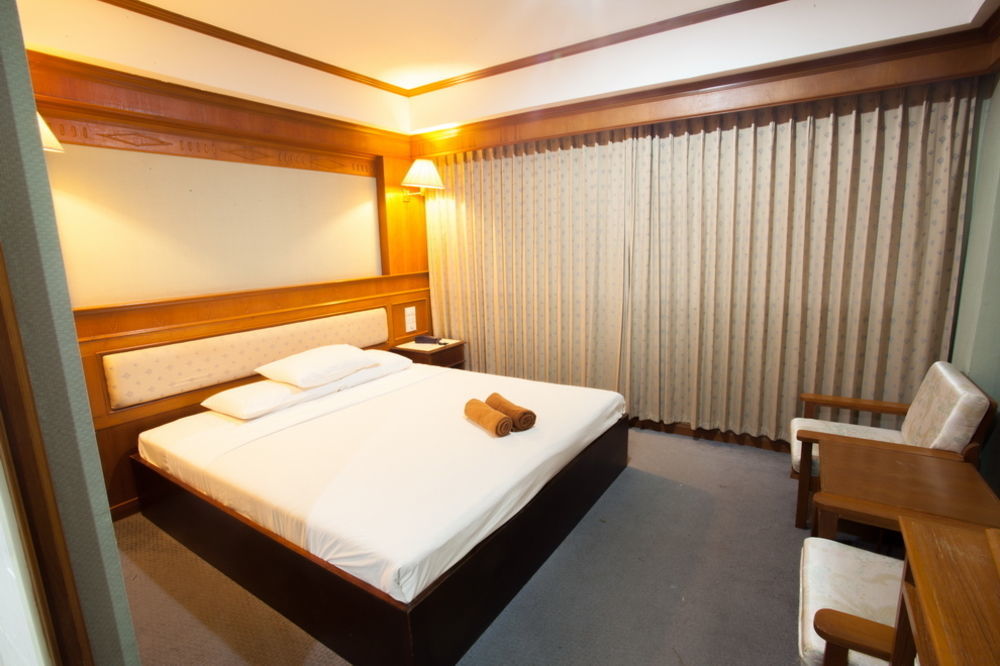 Imperial Sakon Hotel Sakon Nakhon Exterior foto
